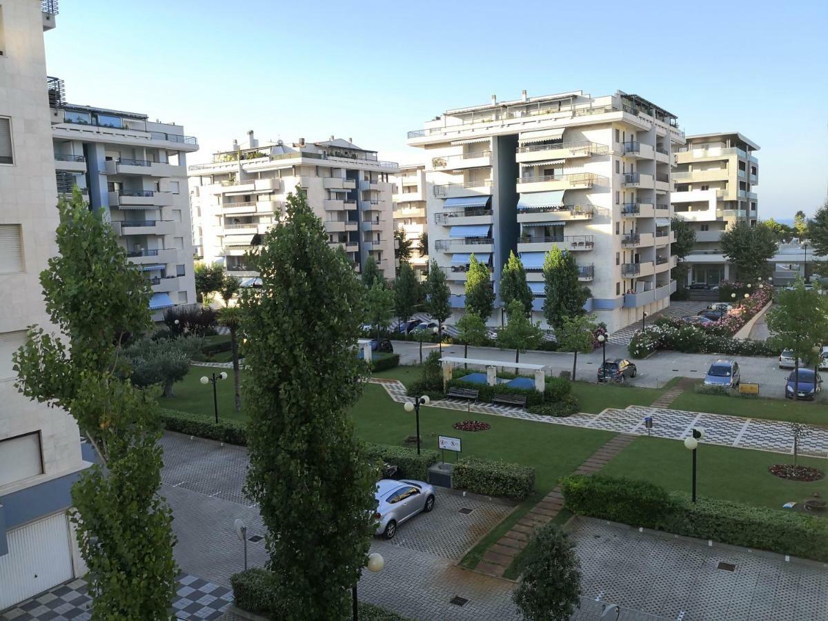 Domus Aries Montesilvano Marina Kültér fotó